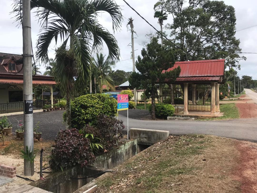 Opro S&S Homestay Pagoh Malay Only 무아르 외부 사진
